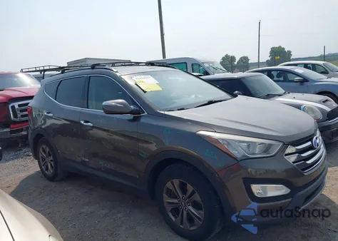 2014 Hyundai Santa Fe Sport 2.4L z USA, uszkodzony, nr VIN 5XYZU3LB6EG158662